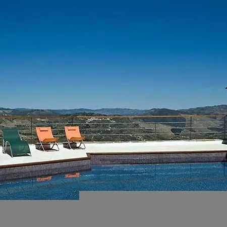 Villa Phenomenal 3 Bedrooms Douroco Beautiful Valley Views Pool Table Pinhao